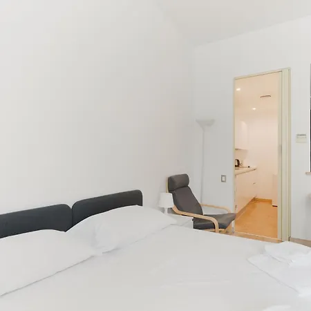Guesthost - Cosy Missori M3 Appartement Milaan
